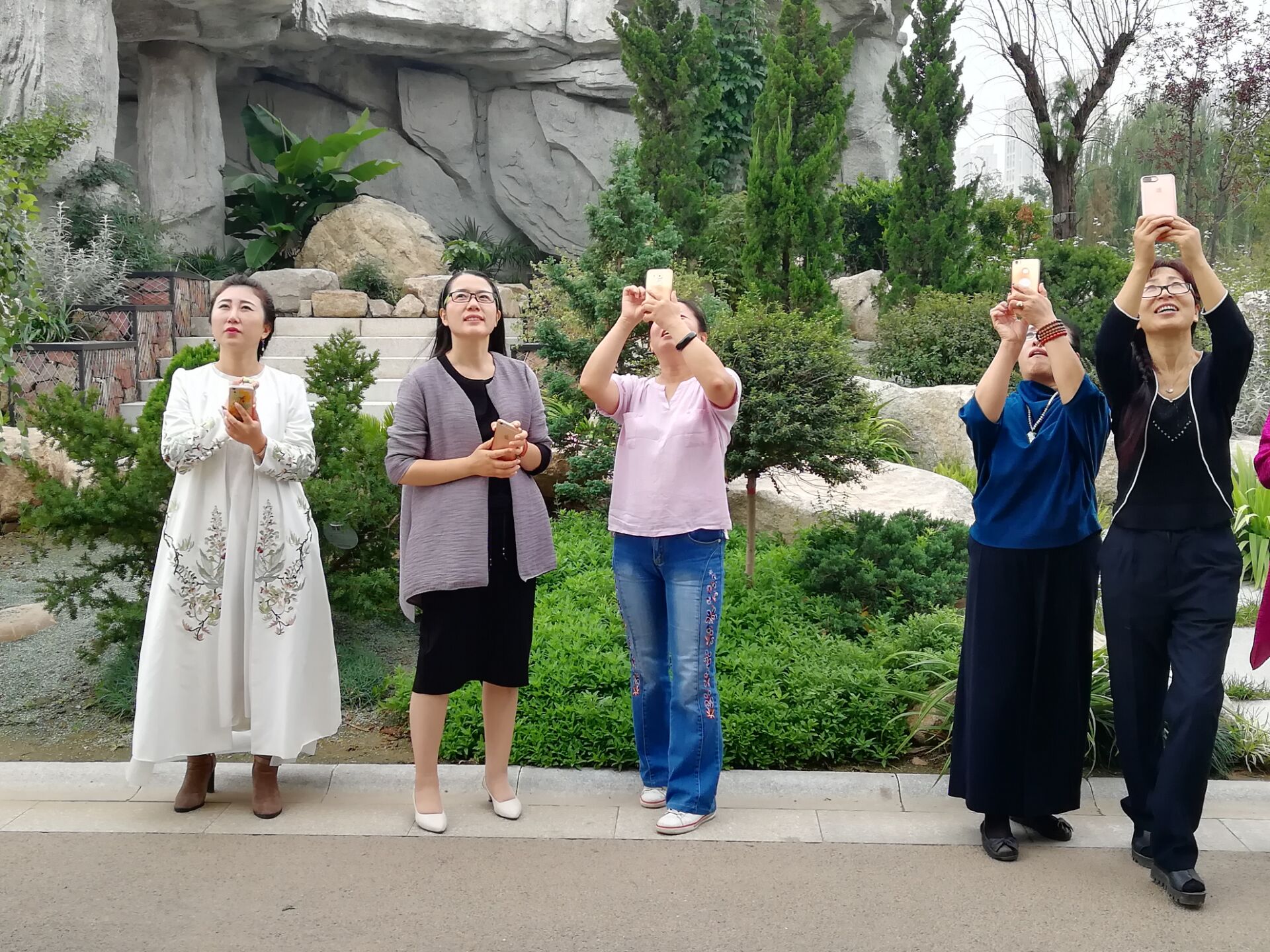 QQ图片20170930184918.jpg