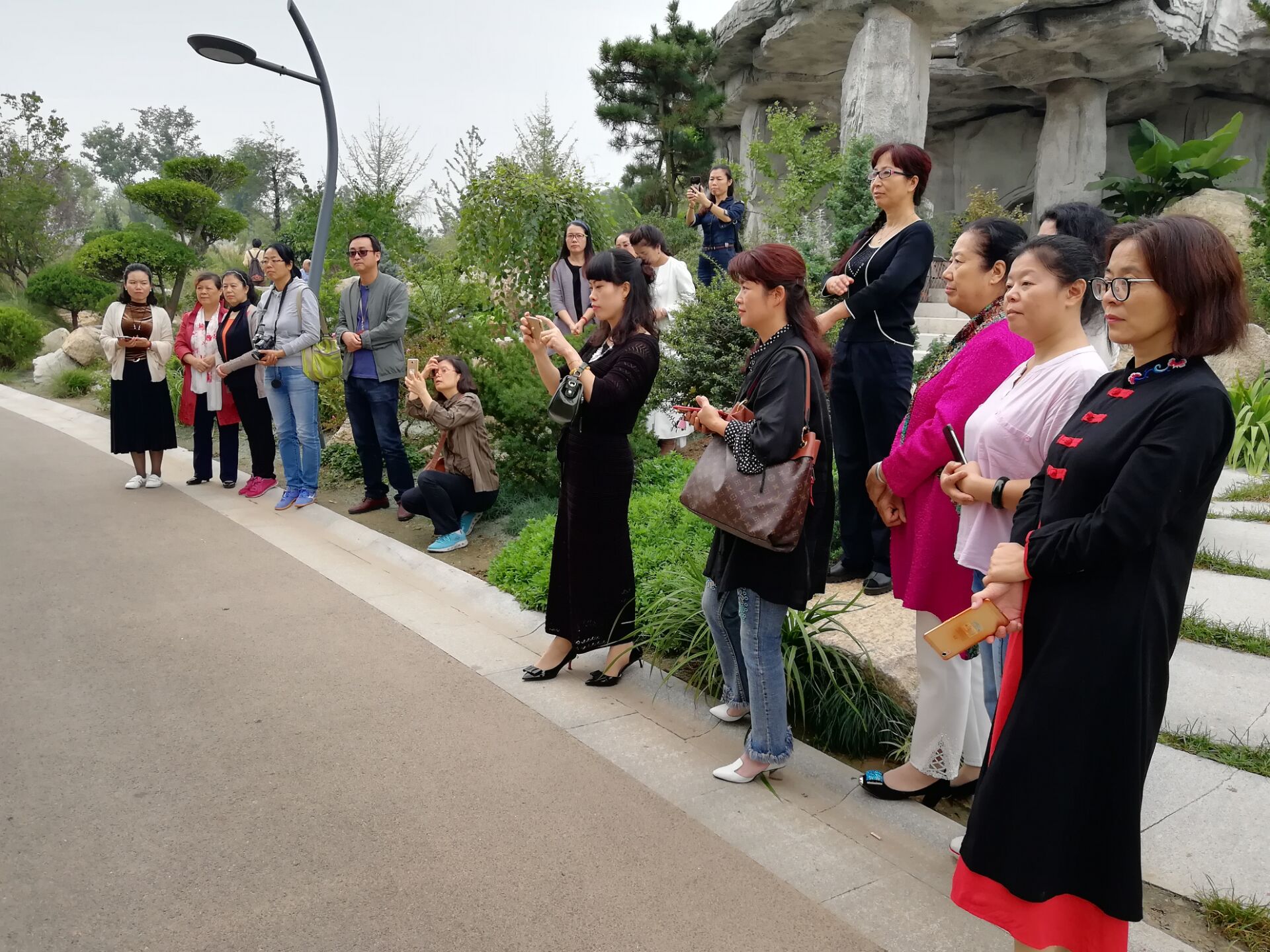 QQ图片20170930184838.jpg